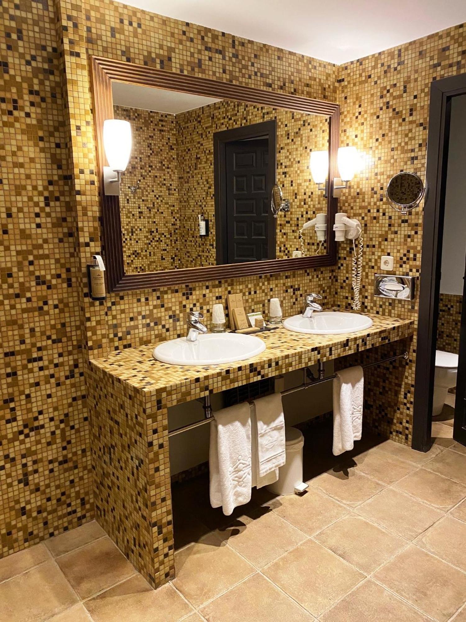 Parador De Trujillo Room photo